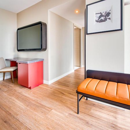 Toor Hotel Toronto, Part Of Jdv By Hyatt エクステリア 写真